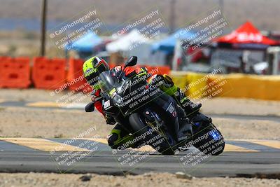 media/Apr-09-2022-SoCal Trackdays (Sat) [[c9e19a26ab]]/Turn 2 (1140am)/